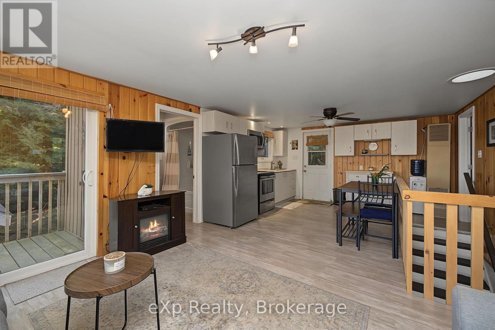 31 Loon Echo Trail Property Photo 7