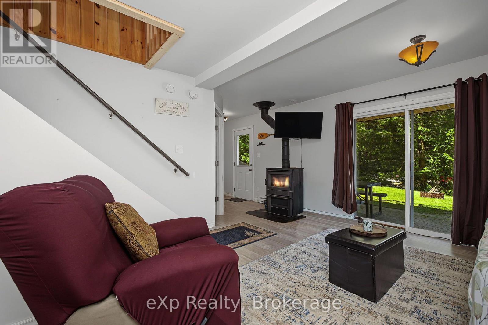 31 Loon Echo Trail Property Photo 16