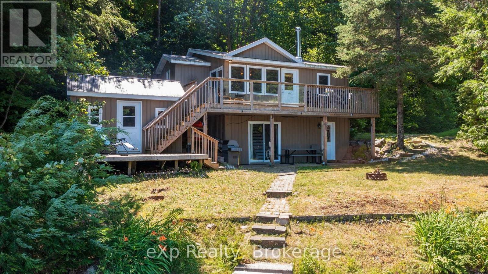 31 Loon Echo Trail Property Photo 26