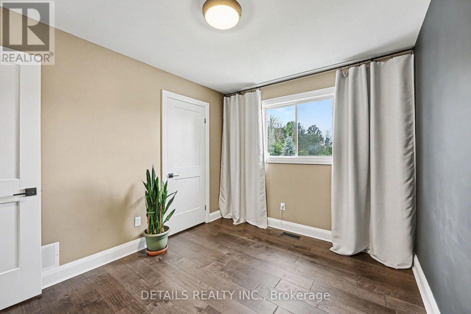 7 Isabella Street Property Photo 21