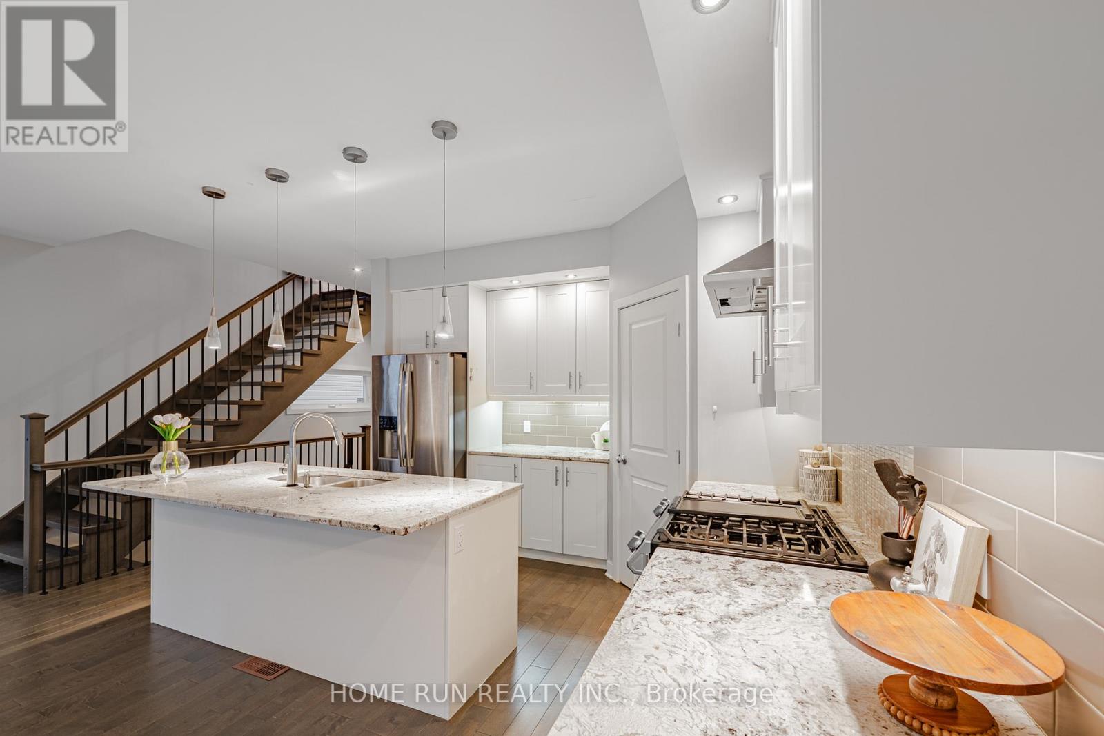 14 Camil Street Property Photo 9