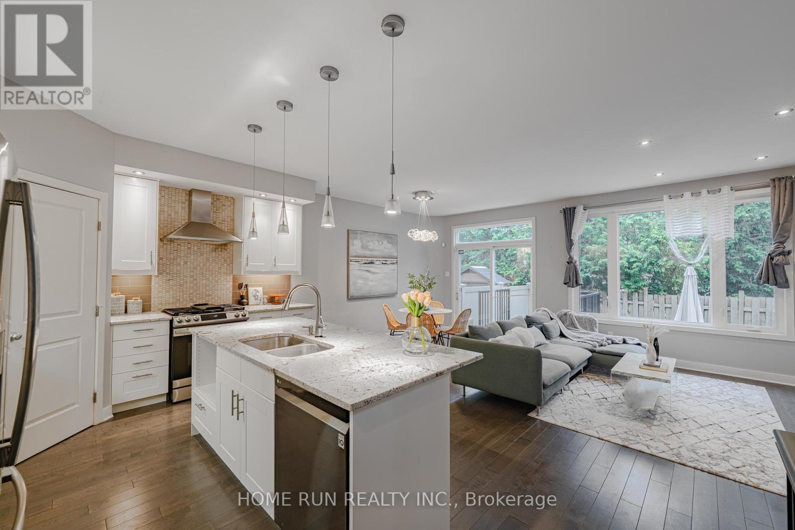 14 Camil Street Property Photo 10