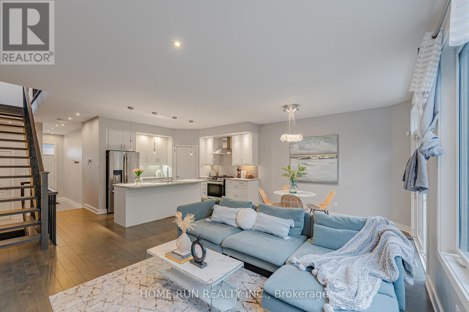 14 Camil Street Property Photo 20