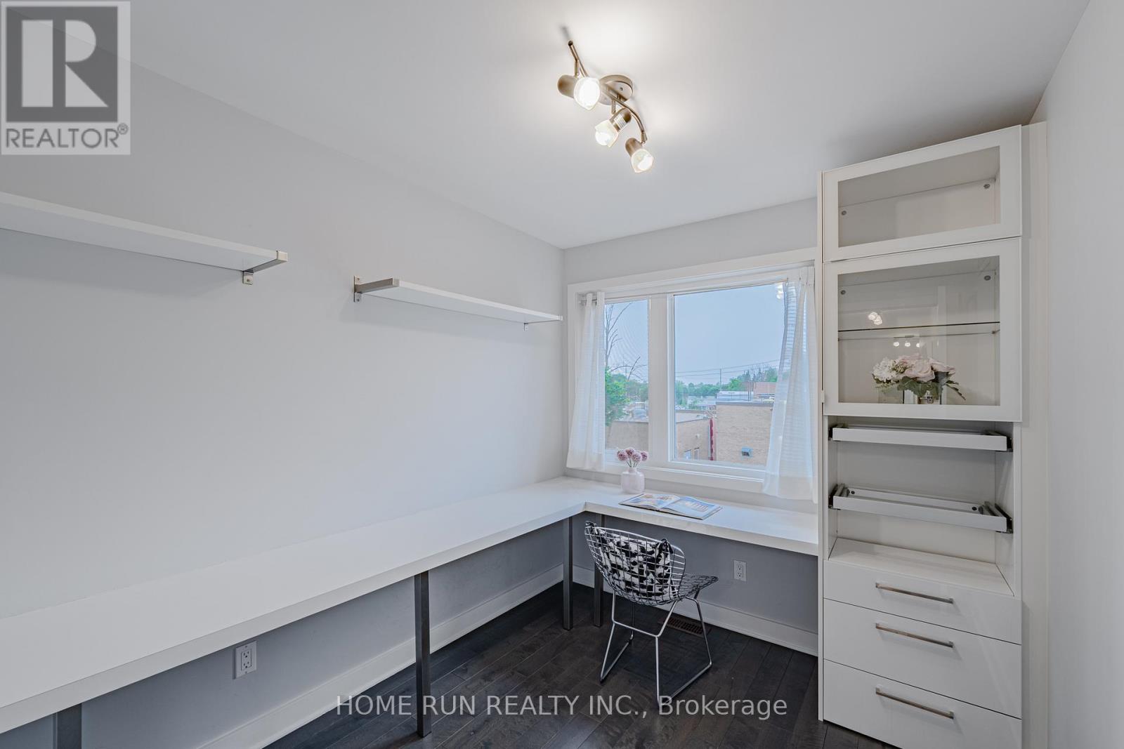 14 Camil Street Property Photo 23