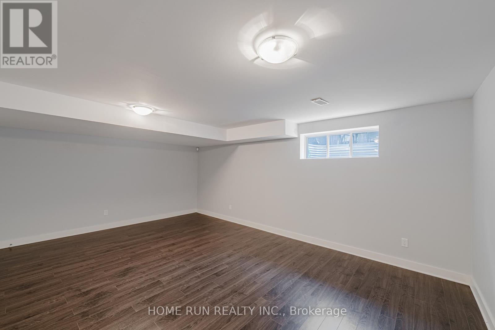 14 Camil Street Property Photo 40