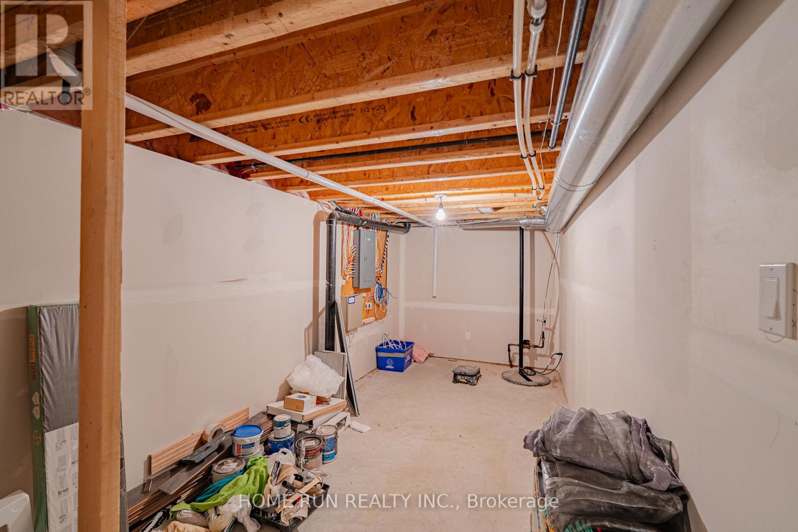 14 Camil Street Property Photo 42