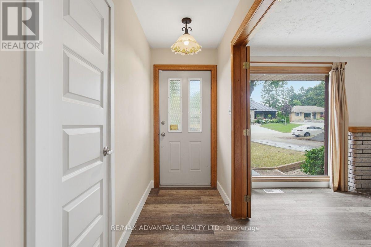 367 Brock Street Property Photo 6