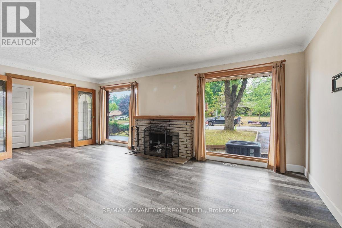367 Brock Street Property Photo 8