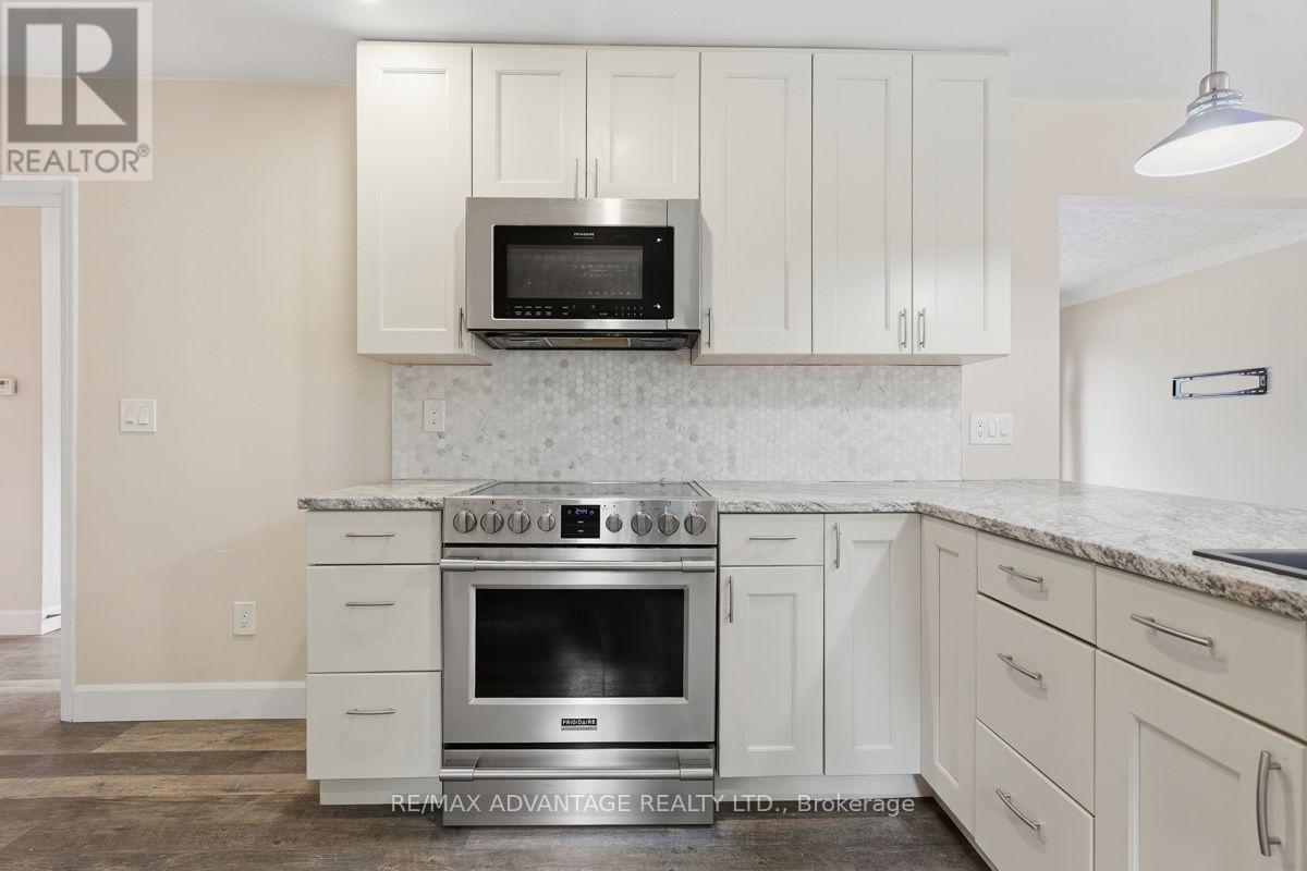 367 Brock Street Property Photo 14