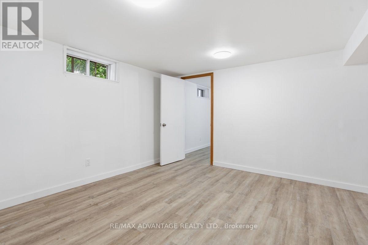 367 Brock Street Property Photo 24