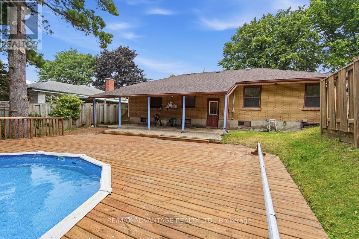 367 Brock Street Property Photo 36