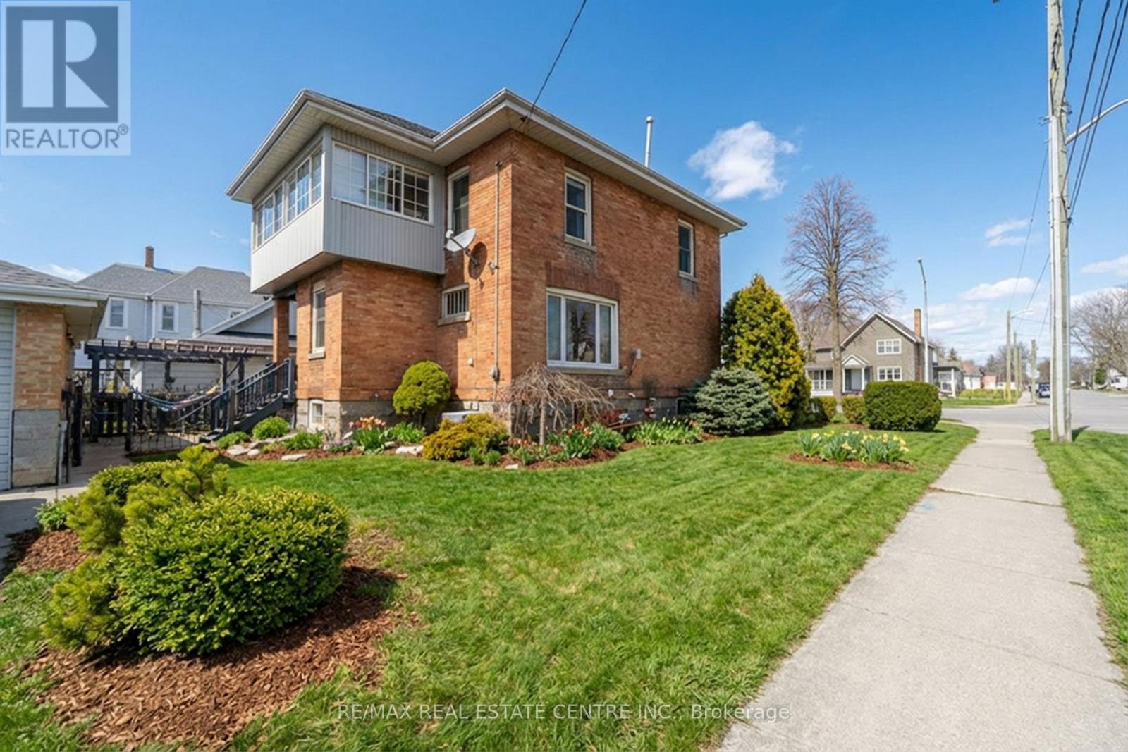 110 Lacroix Street Property Photo 3
