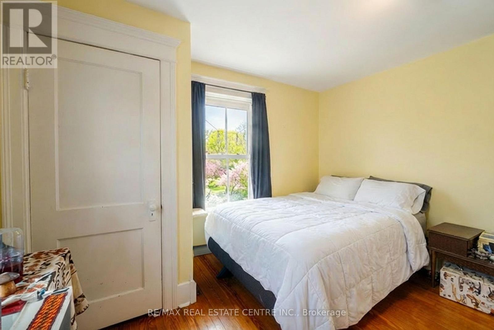 110 Lacroix Street Property Photo 10
