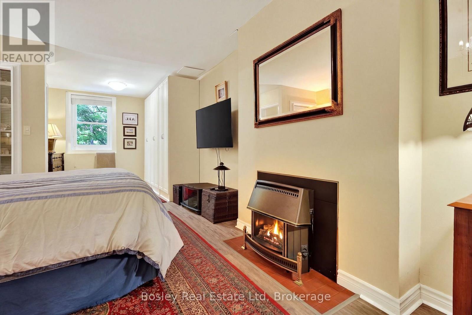 4 Baldwin Street Property Photo 32