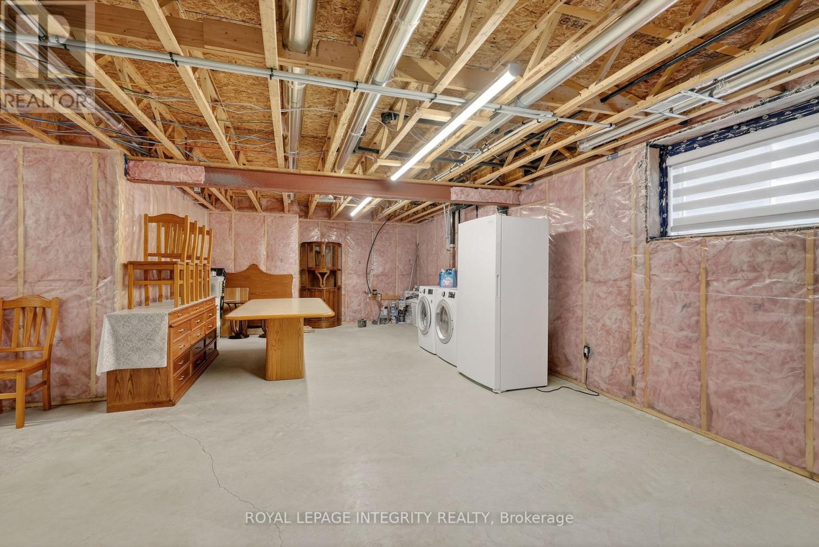 724 Parade Drive Property Photo 29