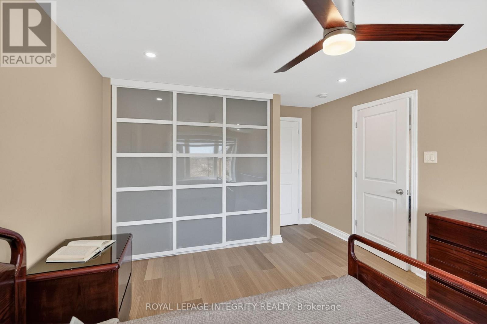 724 Parade Drive Property Photo 35