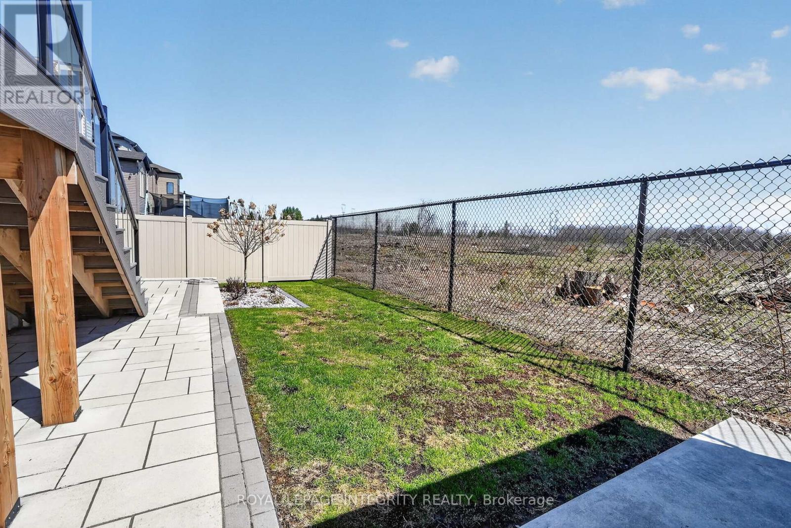 724 Parade Drive Property Photo 40