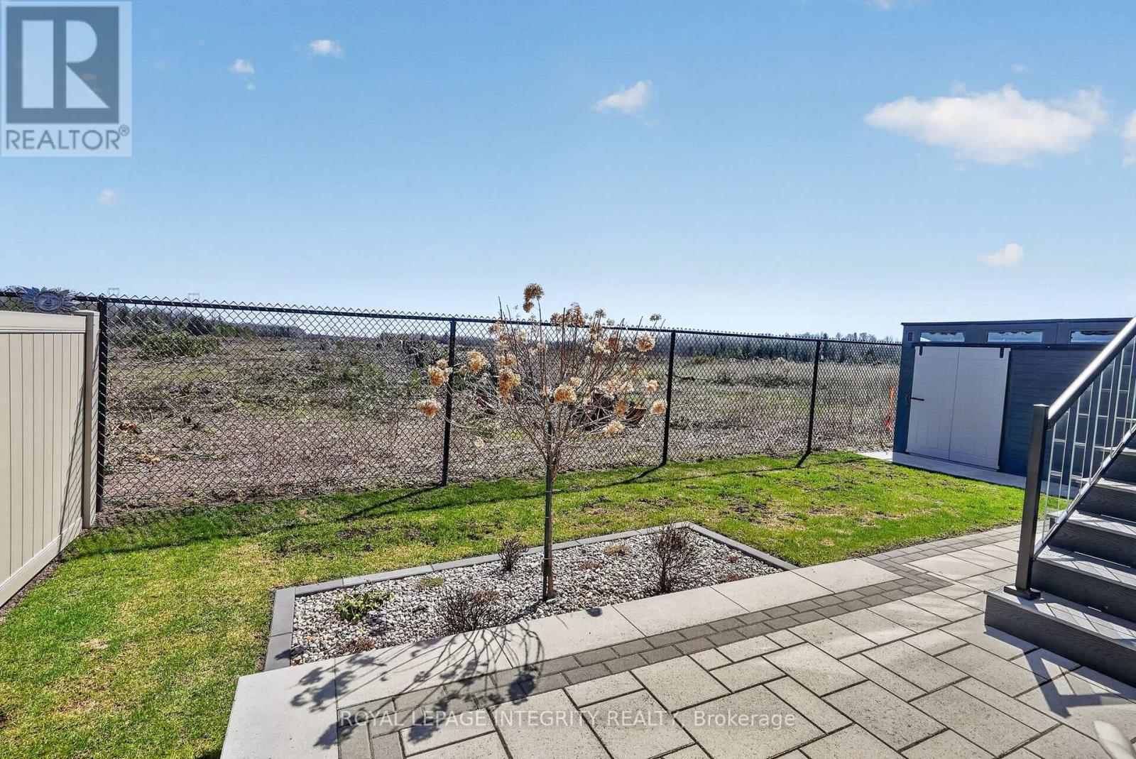724 Parade Drive Property Photo 43