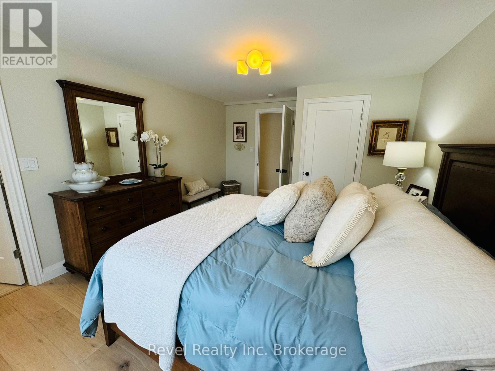 541 Donald Street Property Photo 15