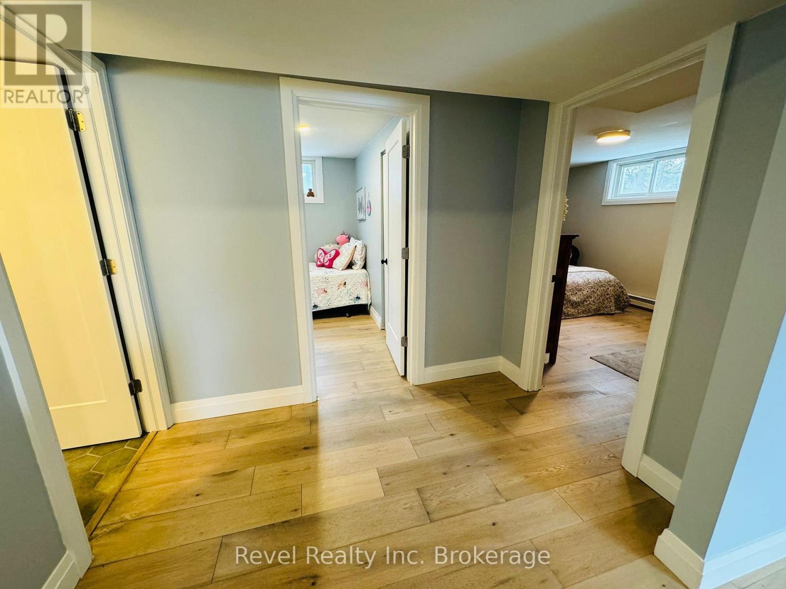 541 Donald Street Property Photo 23