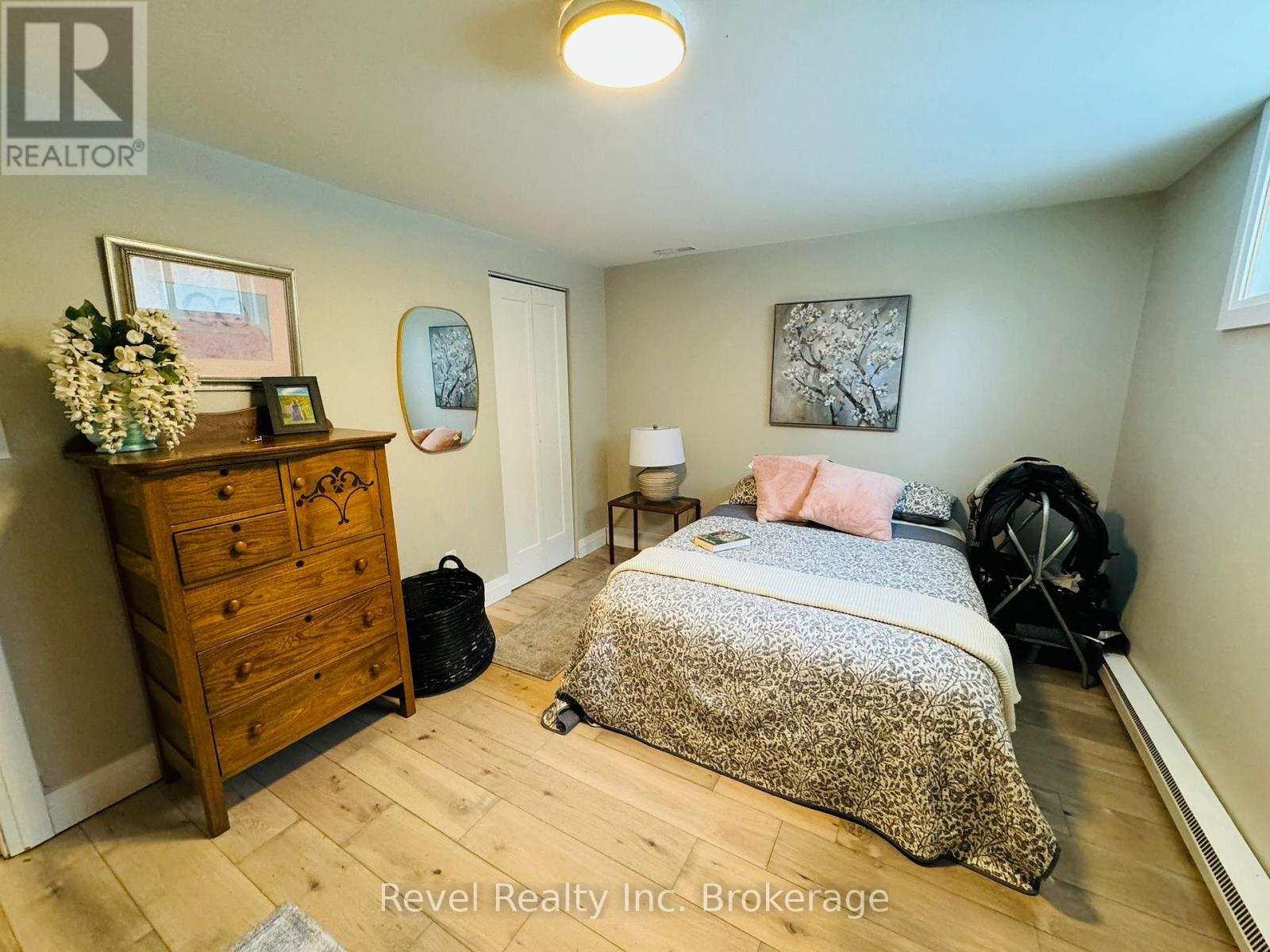 541 Donald Street Property Photo 31