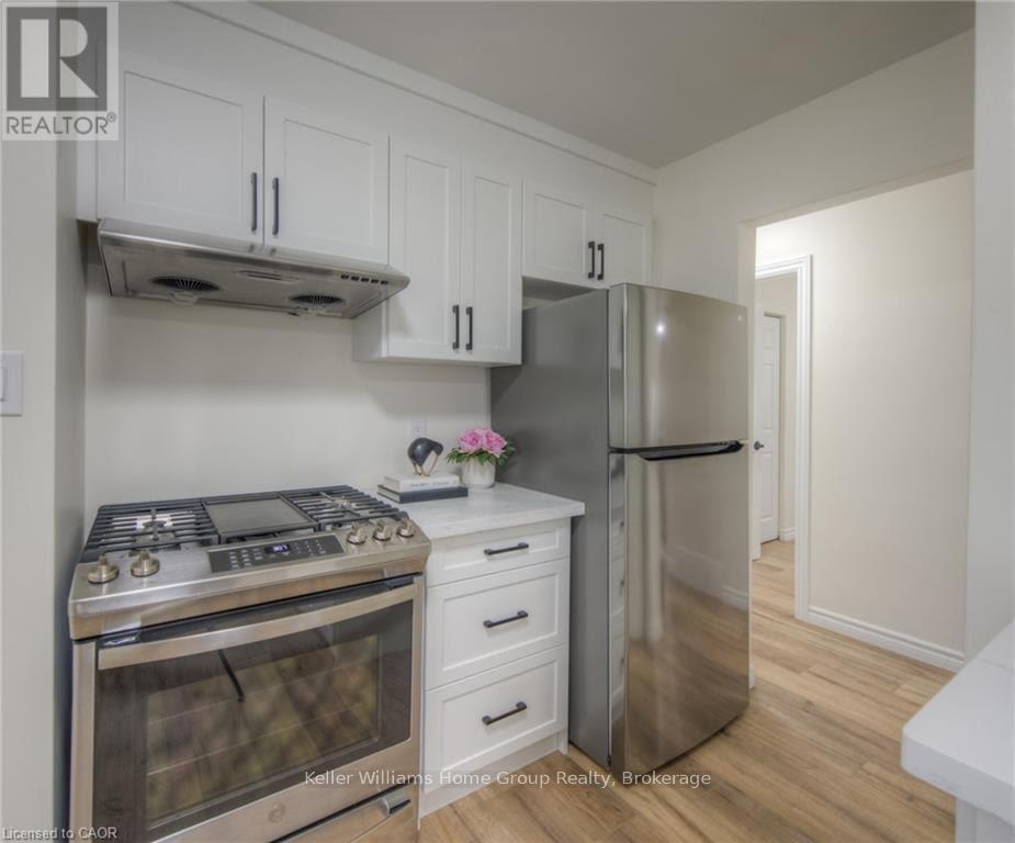 248 Cyrus Street Property Photo 12