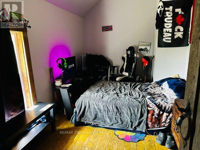 498 Eldon Station Road S Property Photo 7