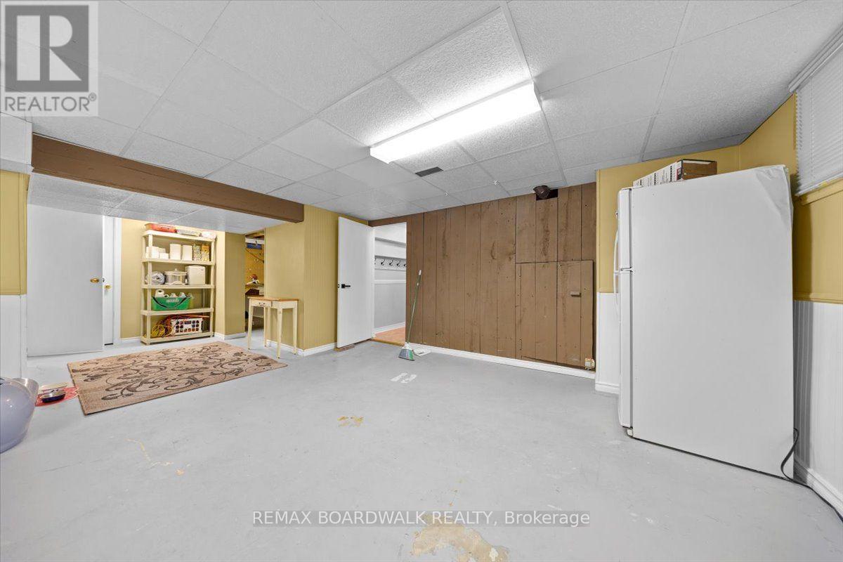 201 Linda Loop Property Photo 25