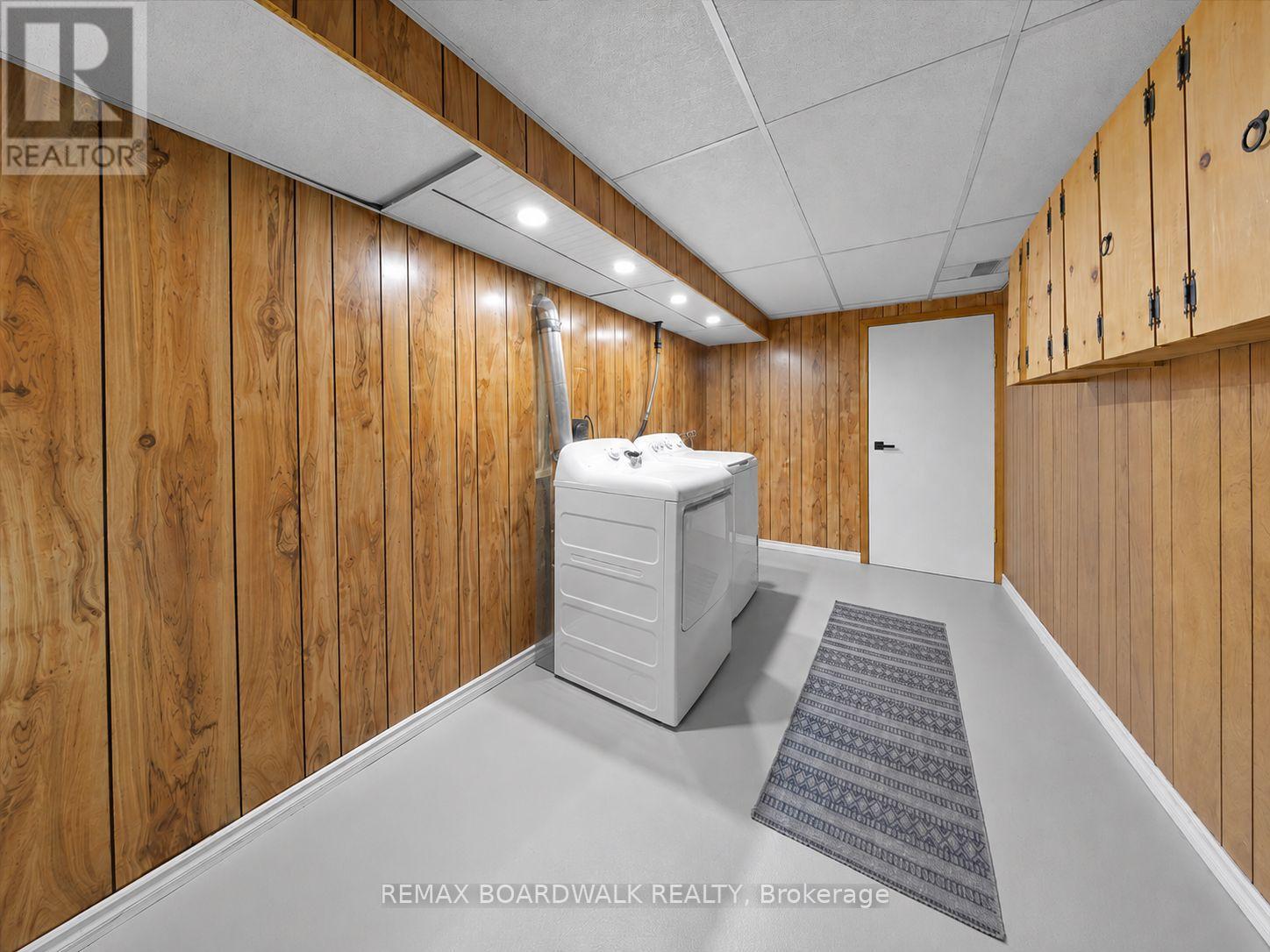 201 Linda Loop Property Photo 28