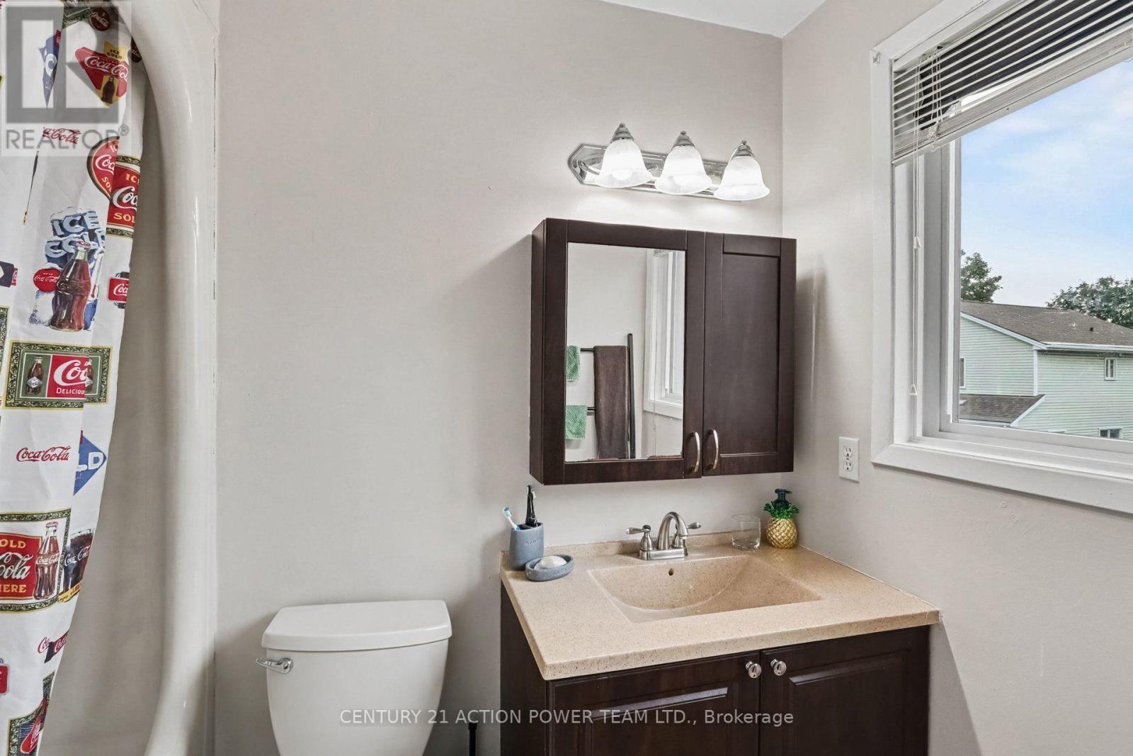 1675 Lacombe Drive Property Photo 18