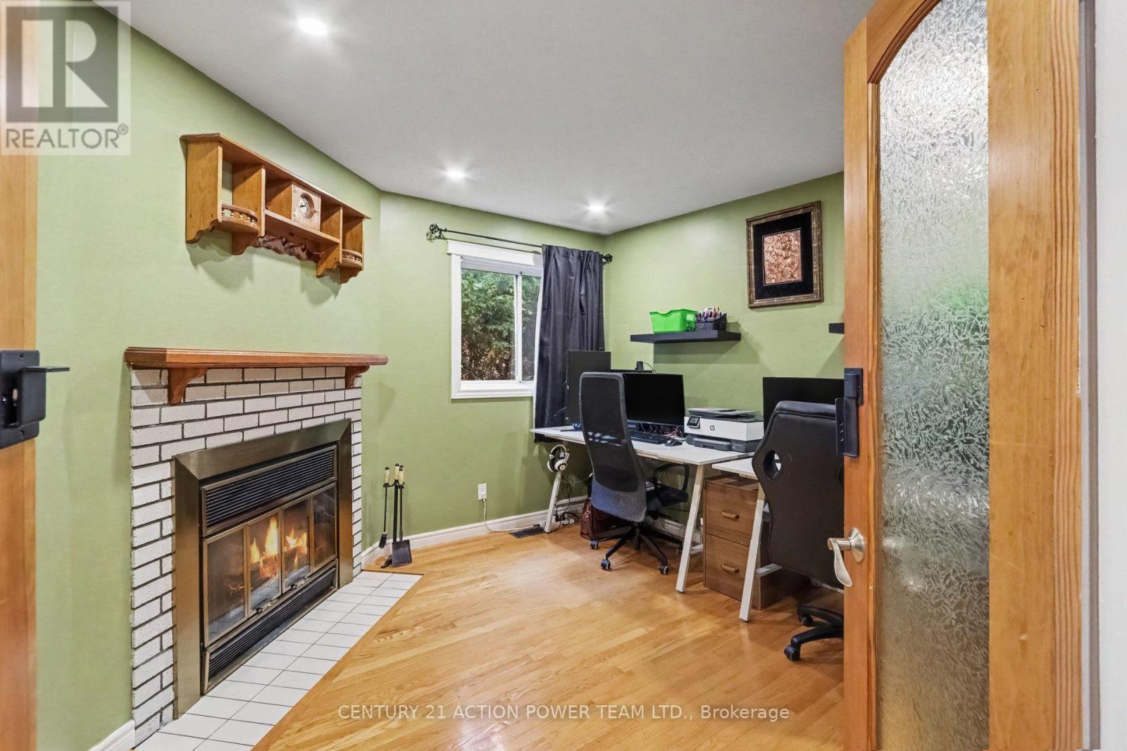1675 Lacombe Drive Property Photo 24