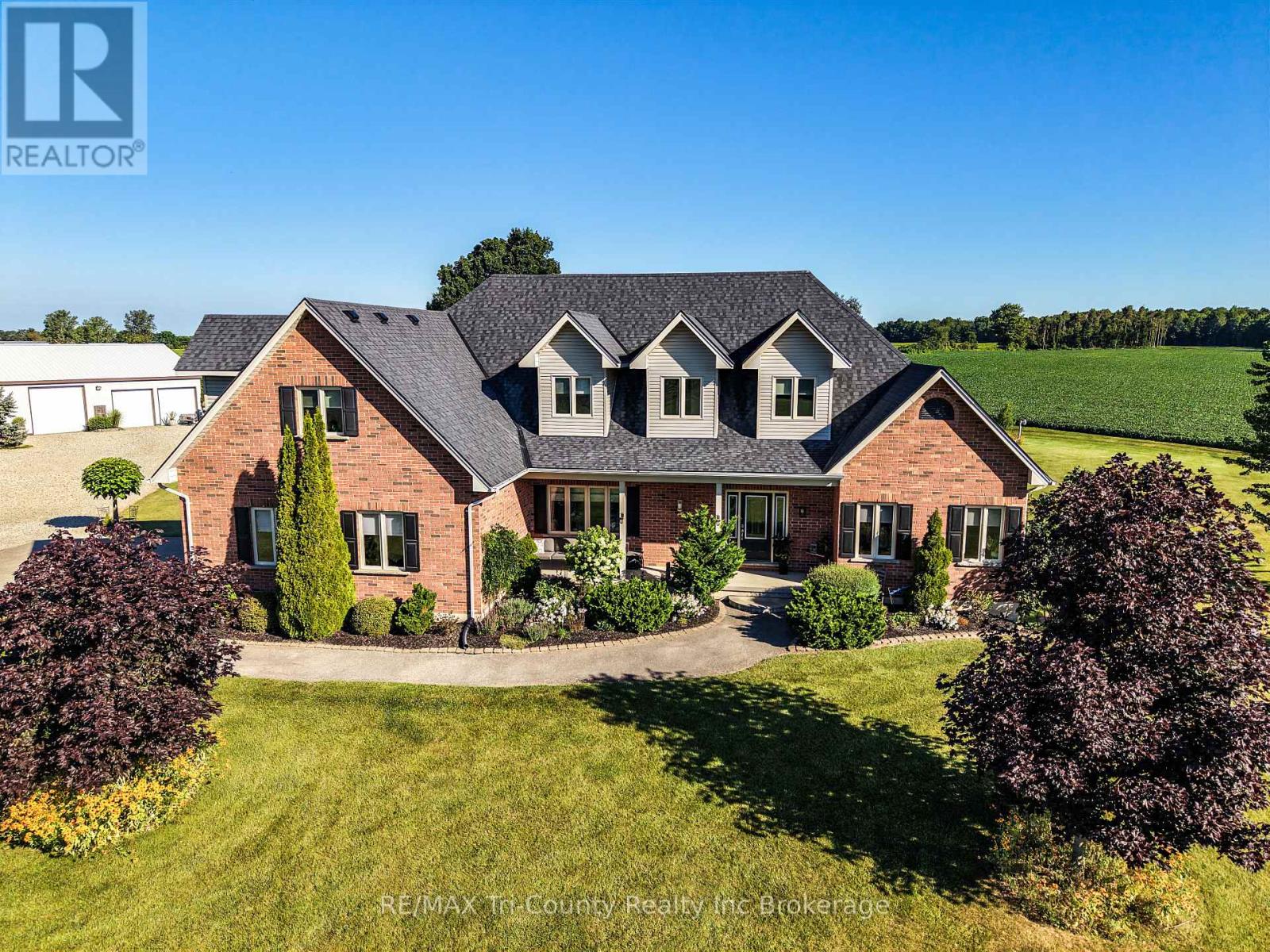 55468 Best Line Property Photo 1
