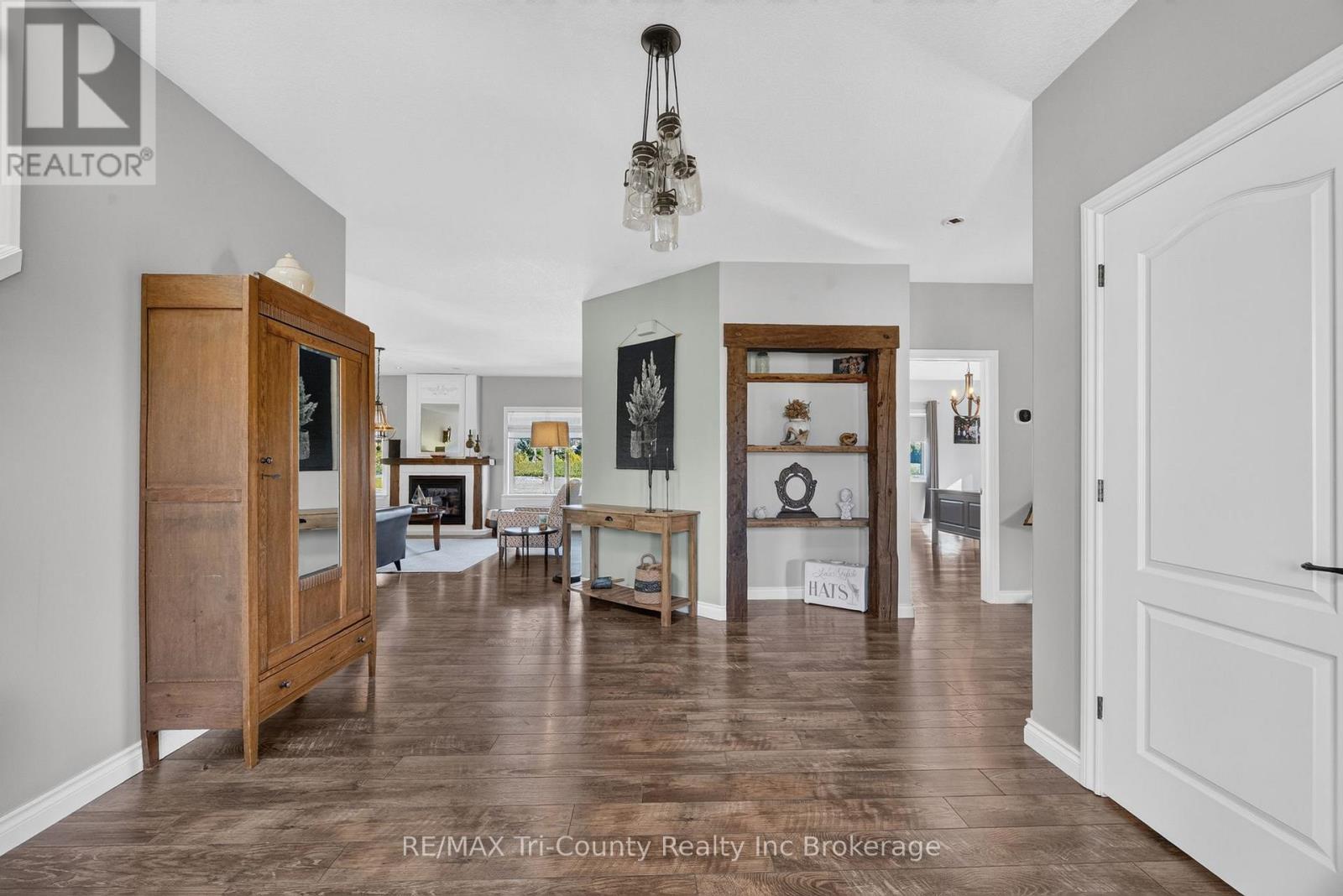 55468 Best Line Property Photo 5