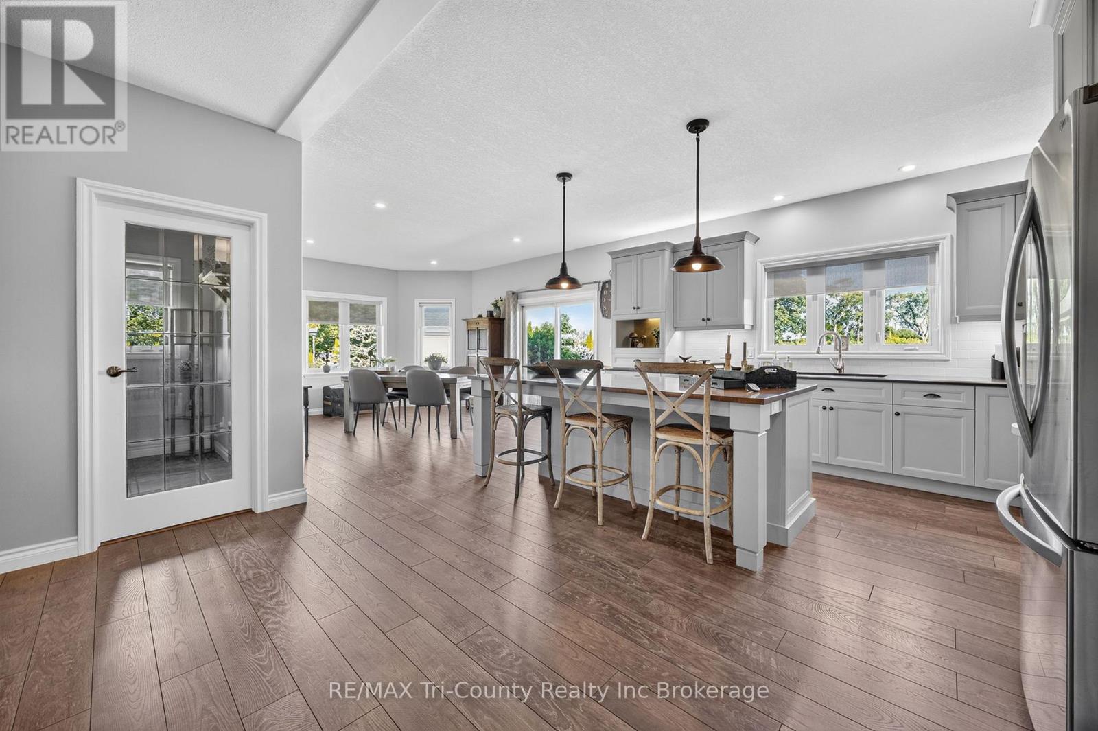55468 Best Line Property Photo 10