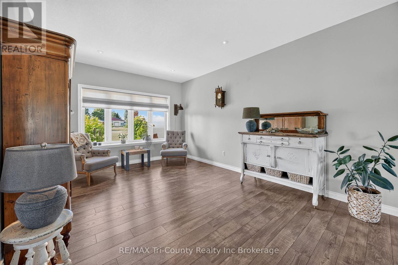 55468 Best Line Property Photo 20