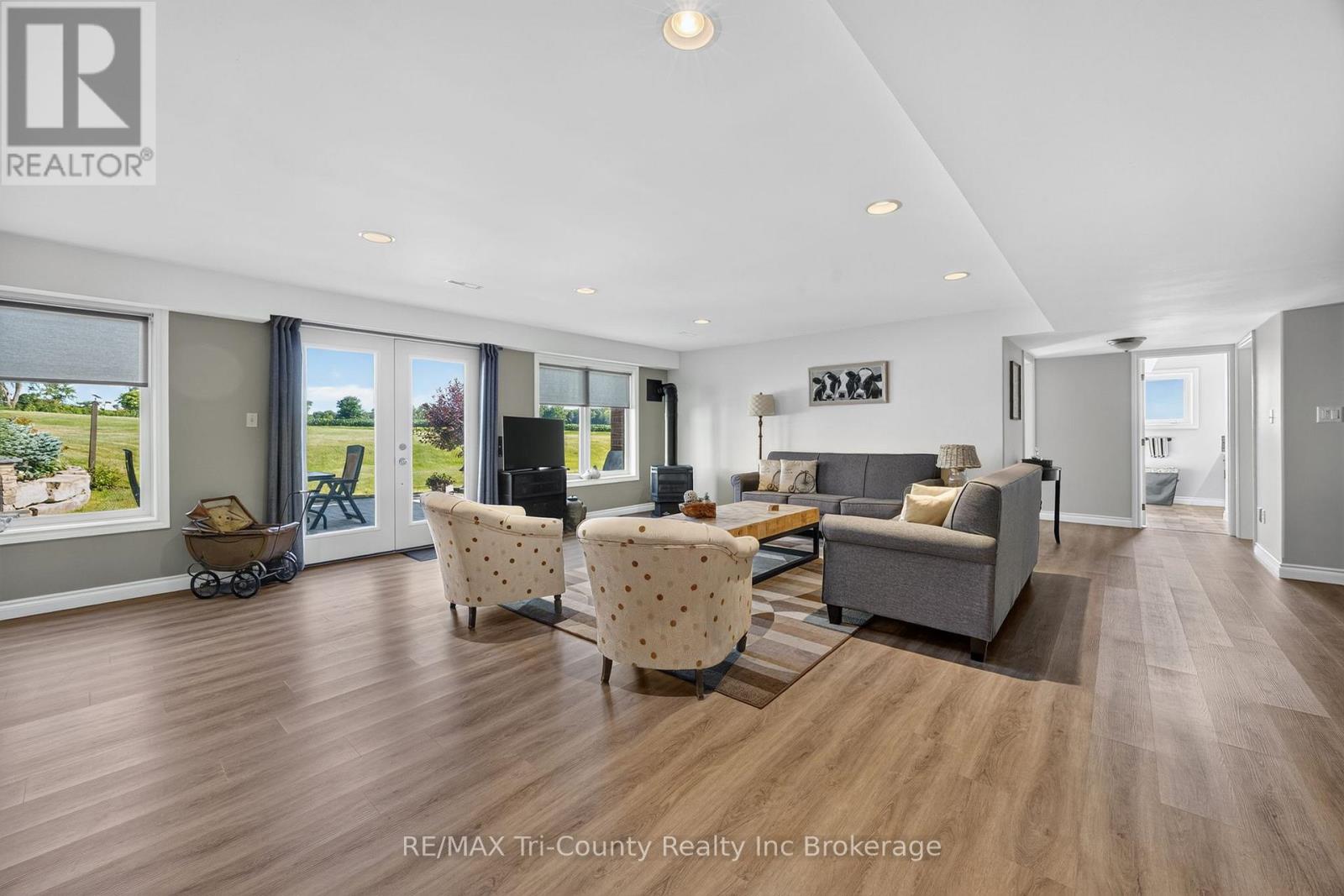 55468 Best Line Property Photo 21