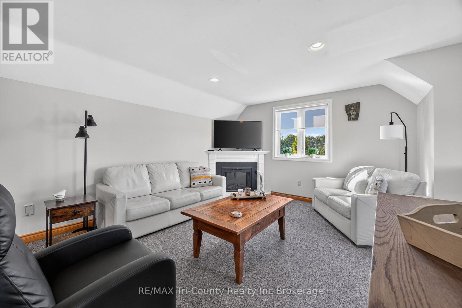 55468 Best Line Property Photo 29