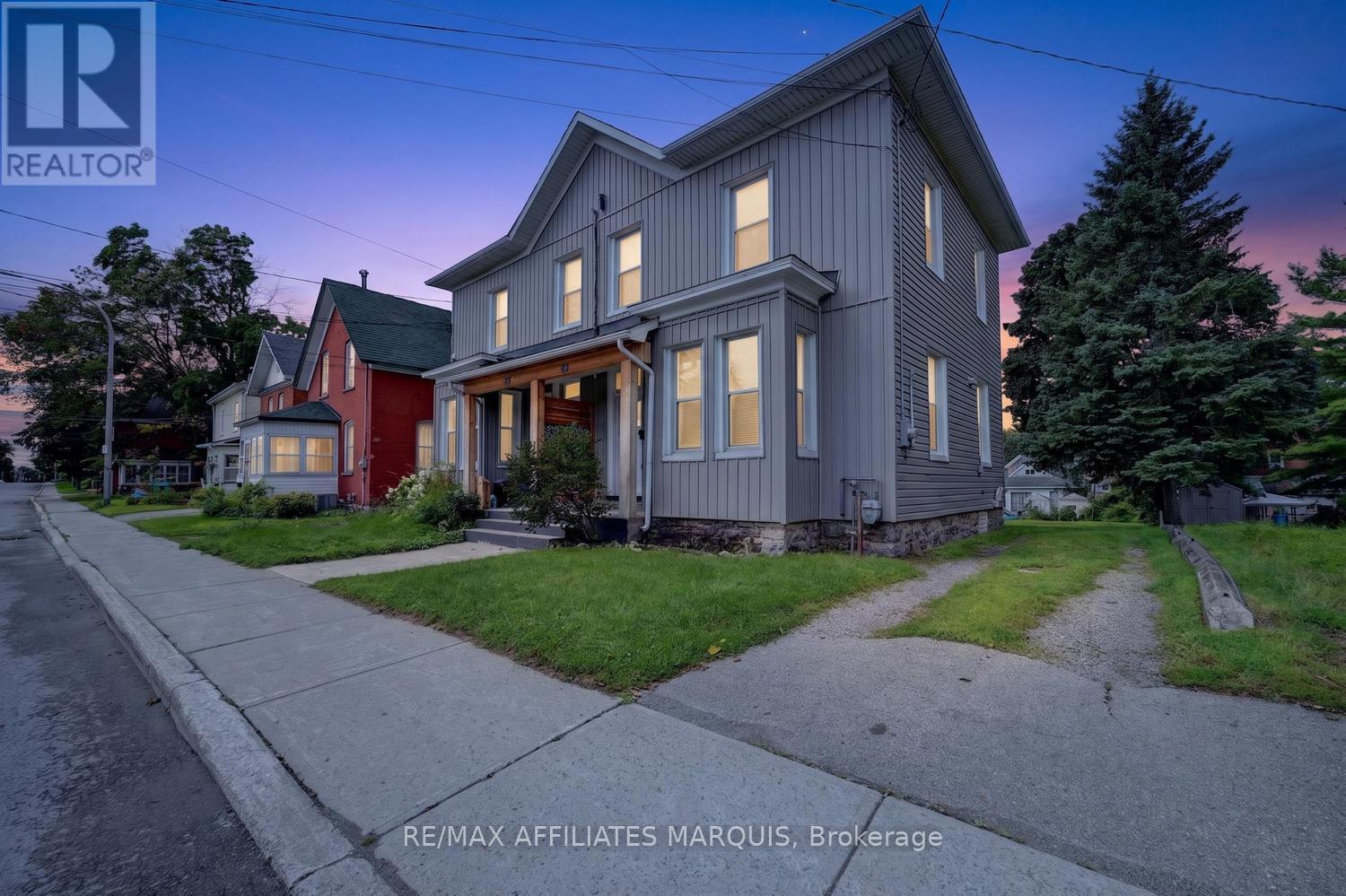 88 BROCKVILLE STREET