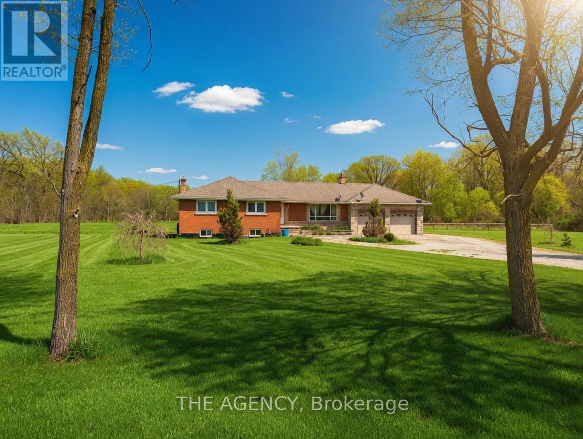 295 Park Road S Property Photo 3