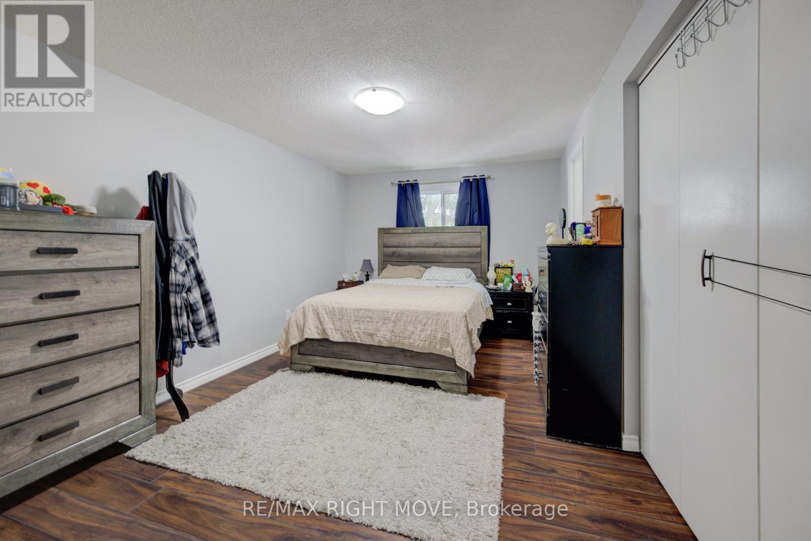 3 - 486 Springbank Avenue N Property Photo 28