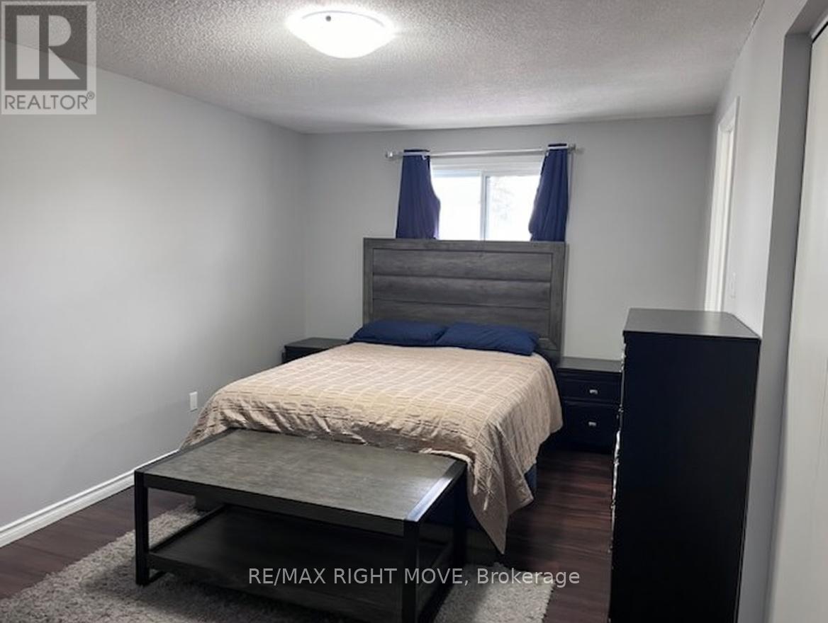 3 - 486 Springbank Avenue N Property Photo 29