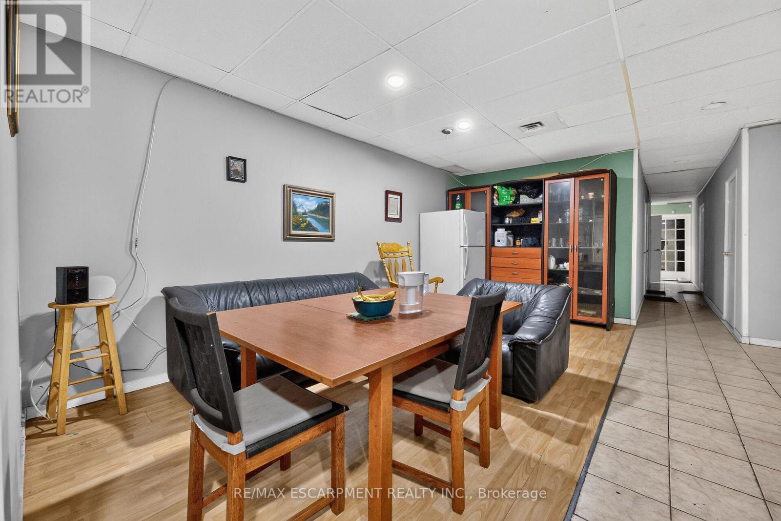 1292 Barton Street E Property Photo 26