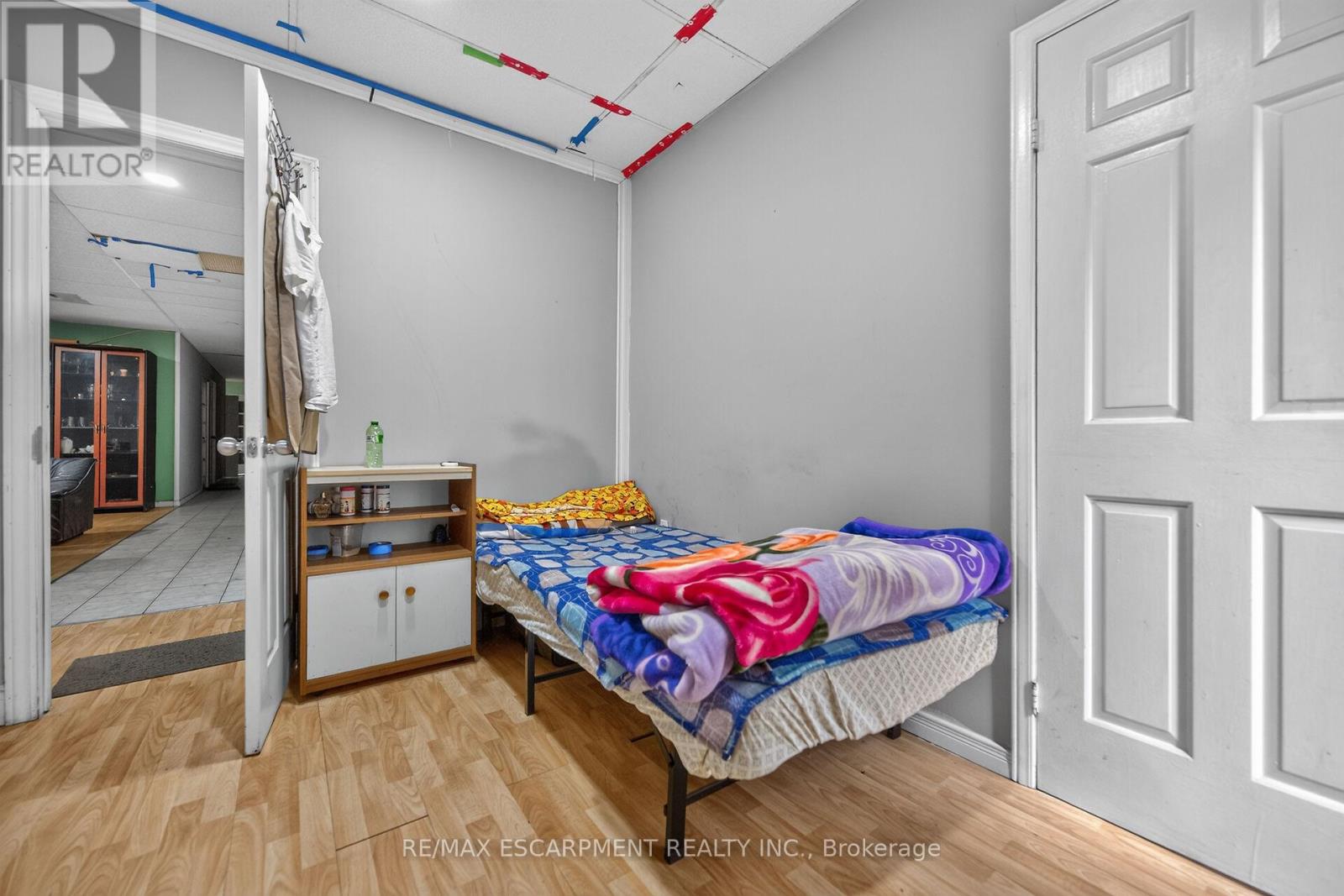 1292 Barton Street E Property Photo 40