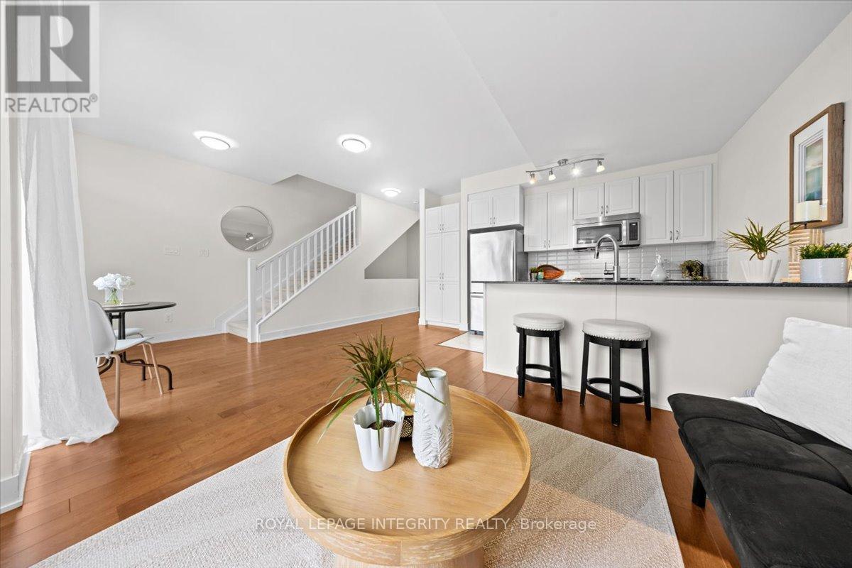 9 - 78 Holmwood Avenue Property Photo 21