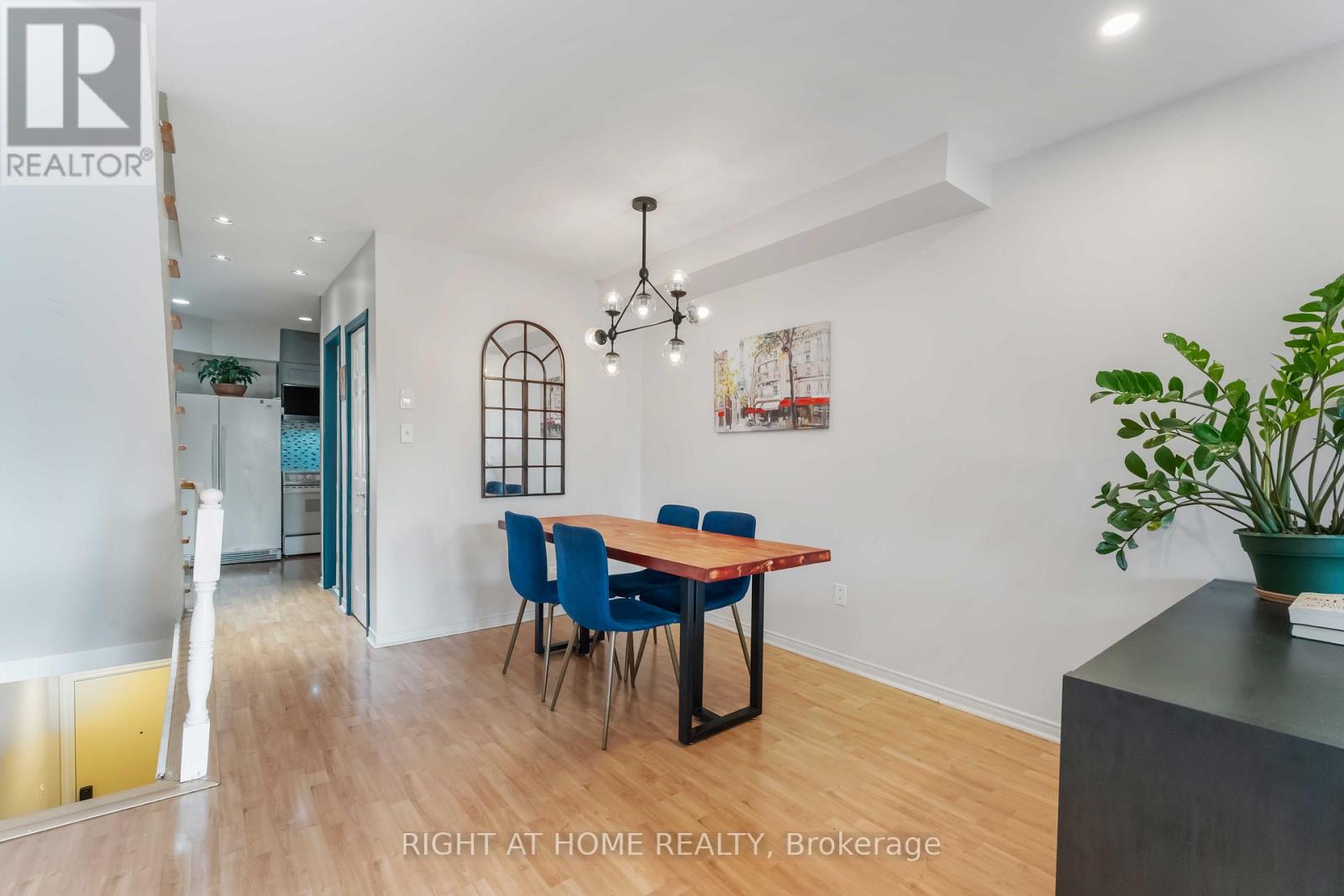 6 - 2 Columbus Avenue Property Photo 8