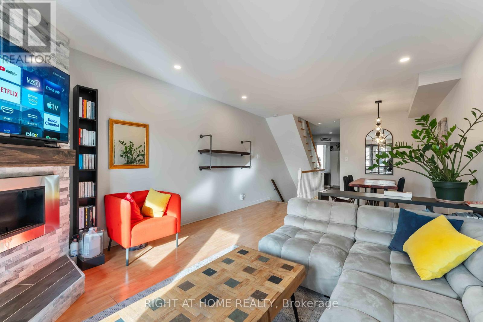 6 - 2 Columbus Avenue Property Photo 10