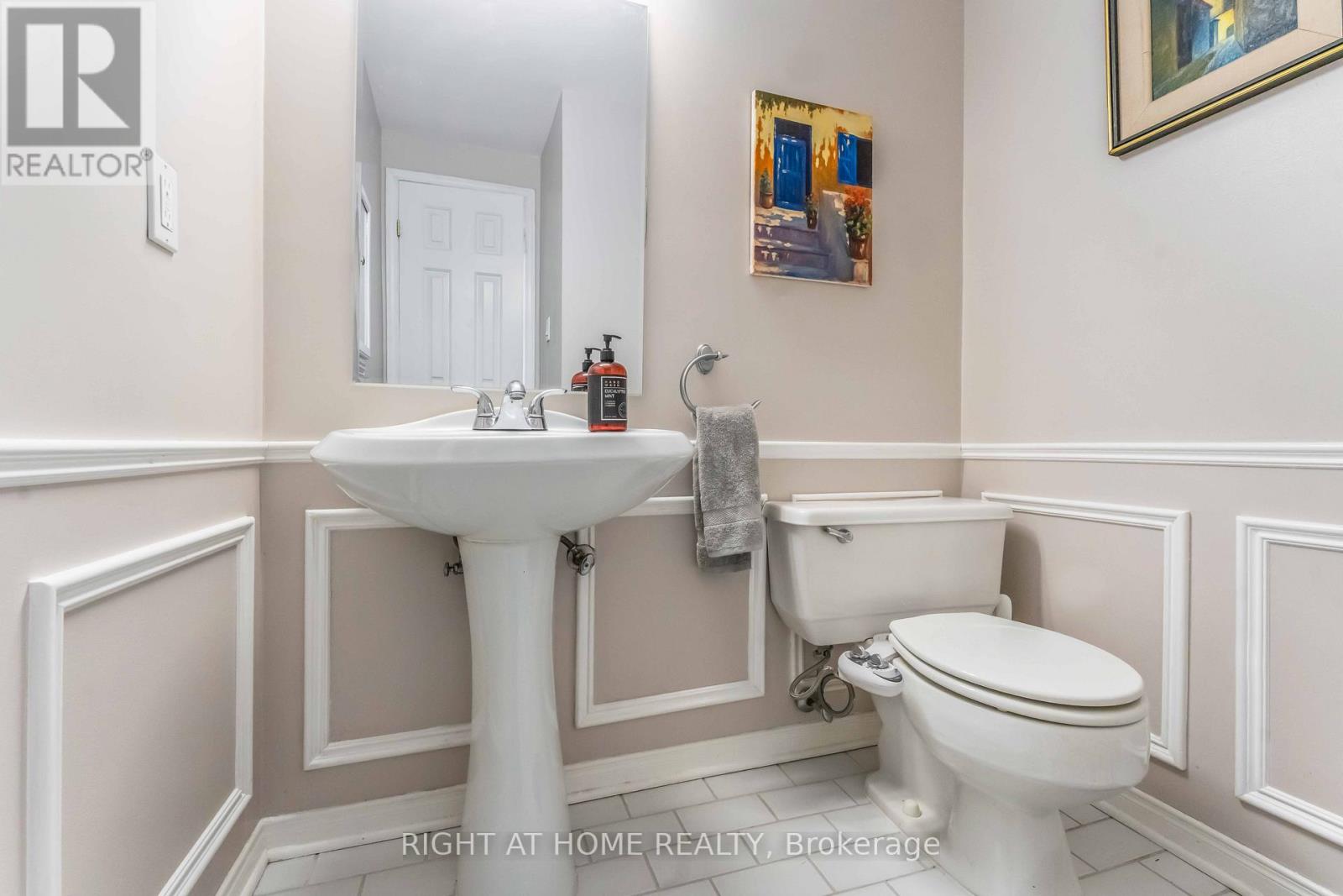 6 - 2 Columbus Avenue Property Photo 19