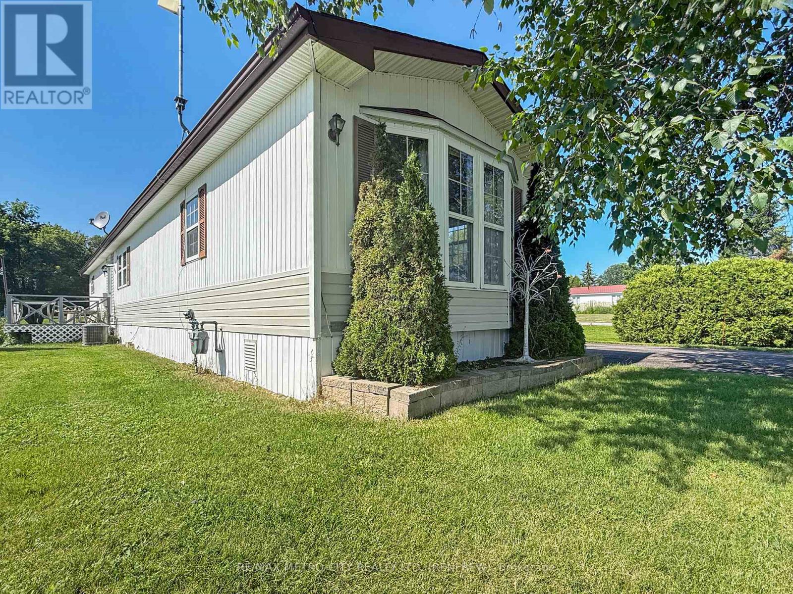 34 Sunset Lane Property Photo 2