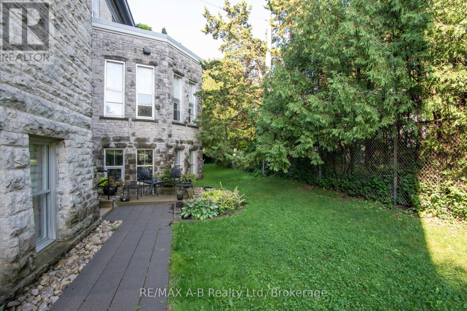 1c - 189 Elizabeth Street Property Photo 5