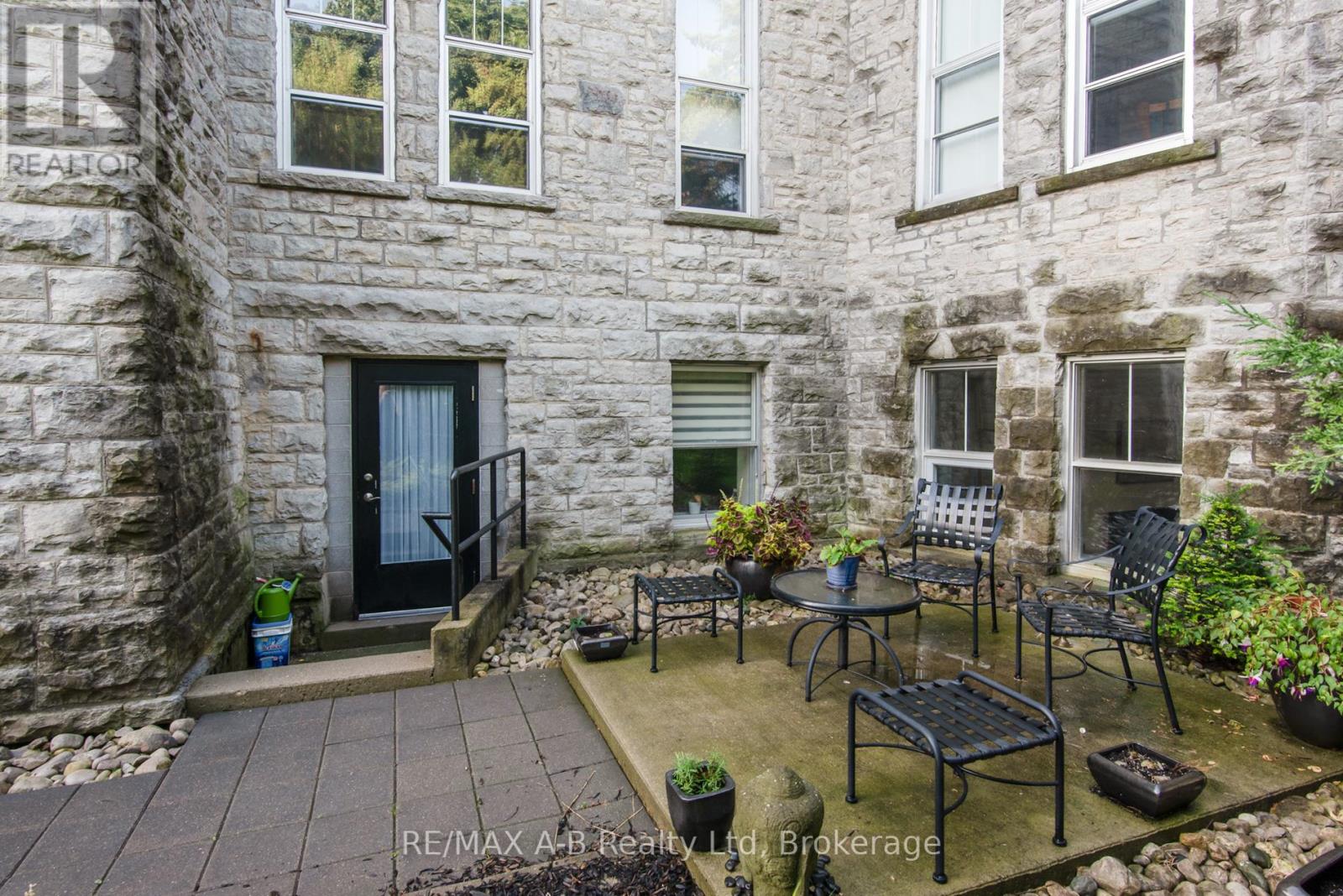 1c - 189 Elizabeth Street Property Photo 6